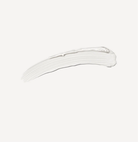 Un gel-sérum transparente 3 en 1 para el cuidado de las cejas que las hace parecer más pobladas, definidas y juveniles, ya que da forma y esculpe con una fijación que dura todo el día